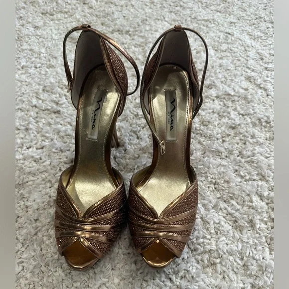 Nina size 9 bronze/copper gold shimmer peep toe pumps-EUC - Picture 3 of 10